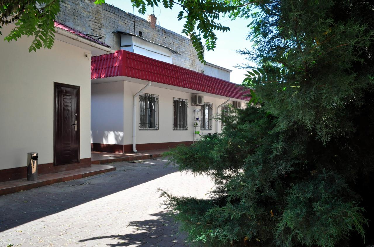 Old Courtyard Hostel Odessza Kültér fotó